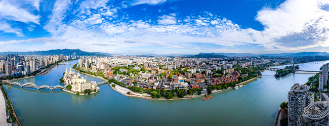 30年来,“沿海小城”福州发生巨变。陈捷阳 摄